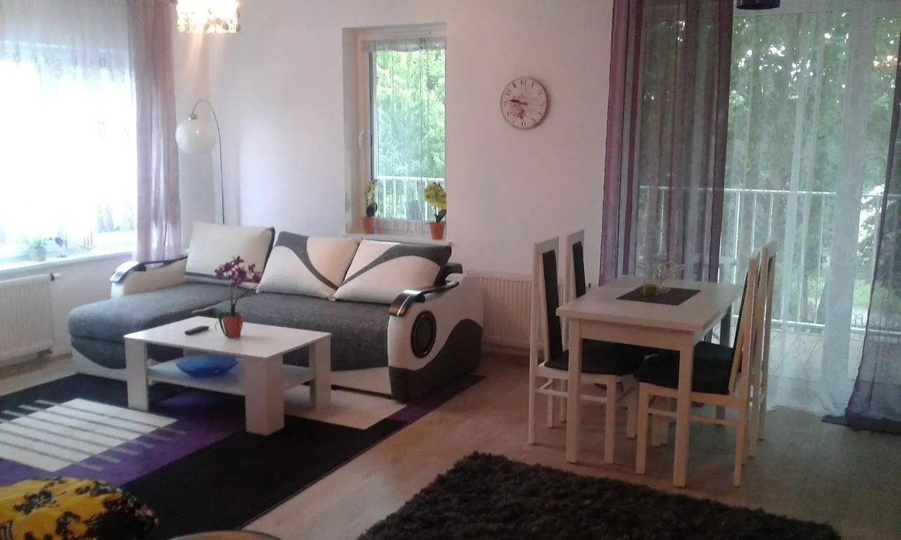 Apartament Feniks Lux 2+2 Kołobrzeg 0*,  Polska